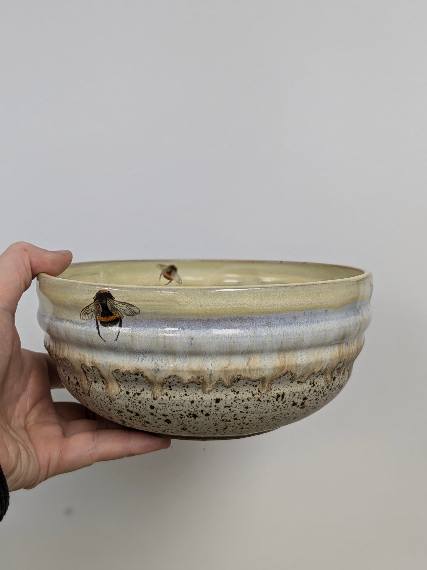 Bee Serving Bowl